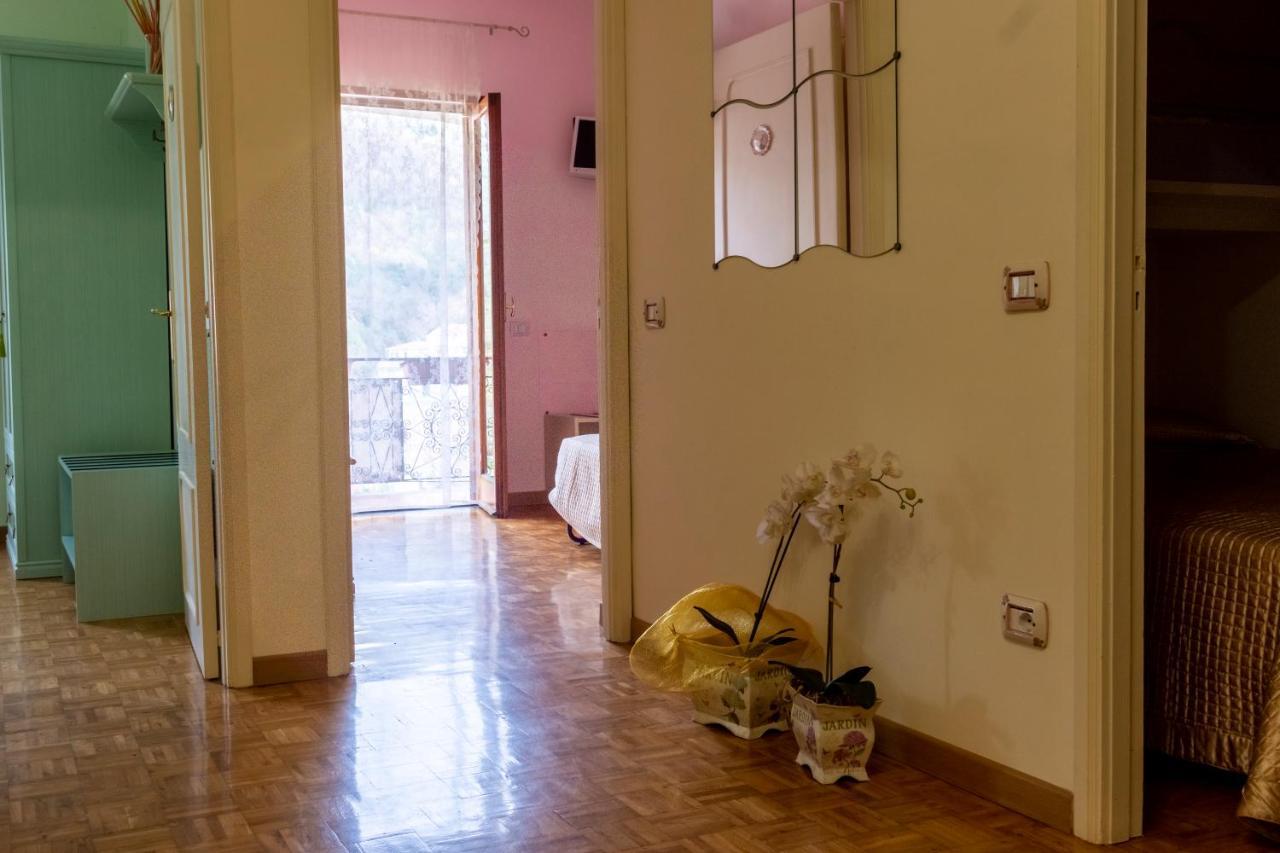 Villa Dei Fiori - Exclusive Villa With Garden In Sorrento Coast Vico Equense Exterior photo