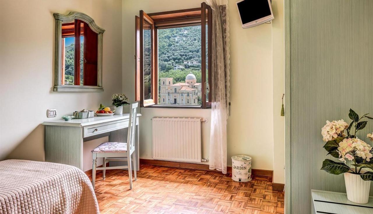 Villa Dei Fiori - Exclusive Villa With Garden In Sorrento Coast Vico Equense Exterior photo